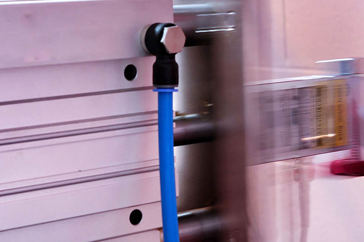 ANSI/UL 305在UL認證的歐洲建筑硬件實驗室進行測試