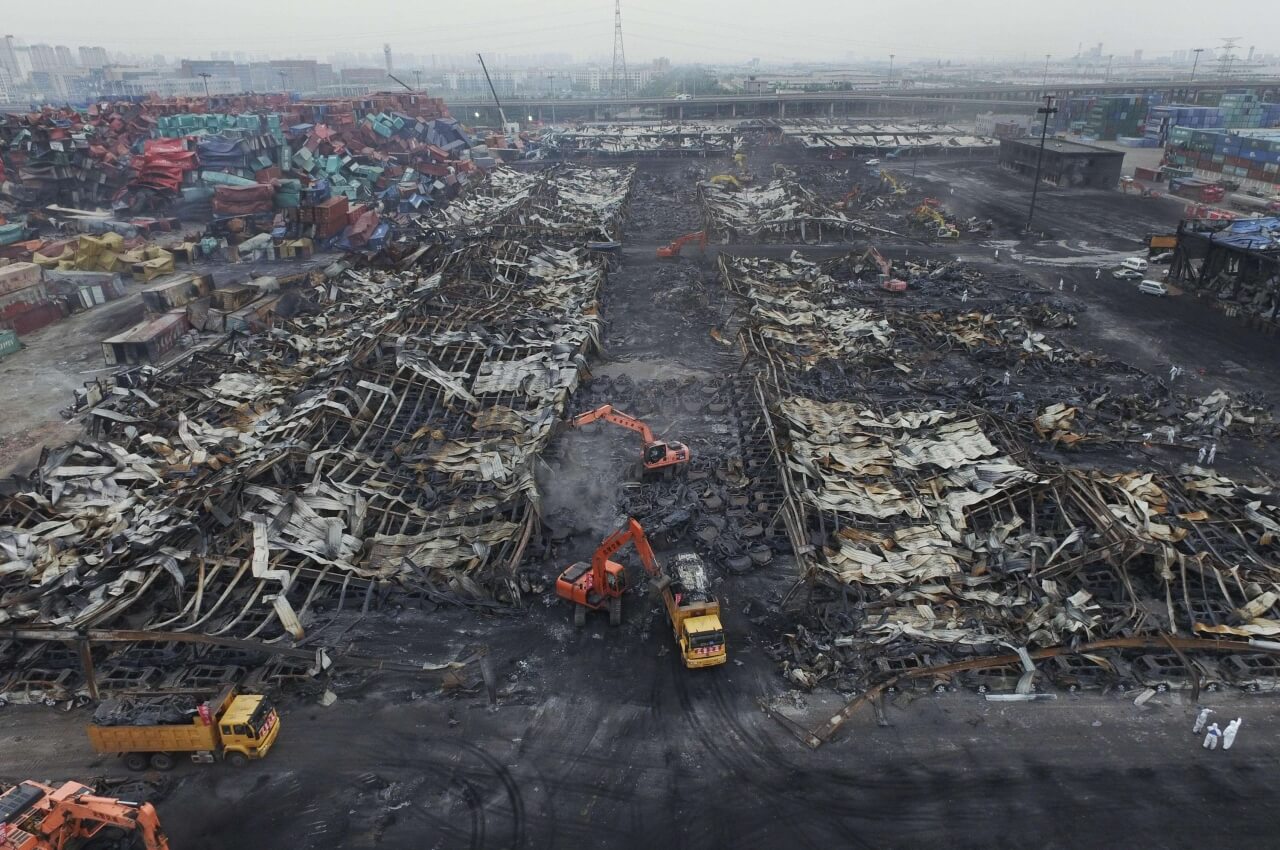 深圳清水河危險(xiǎn)品倉庫爆炸現(xiàn)場