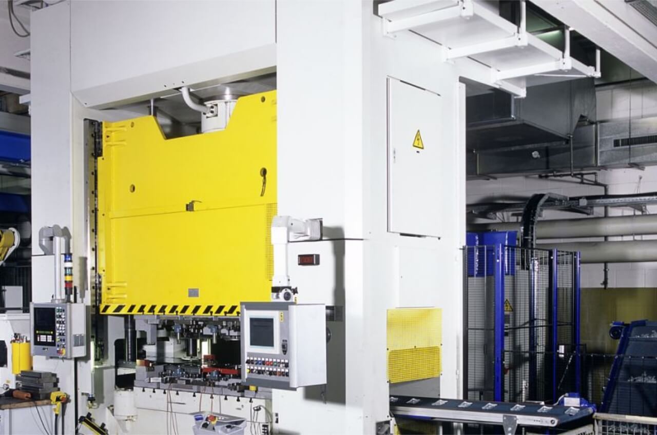 噴塑行業加工車間